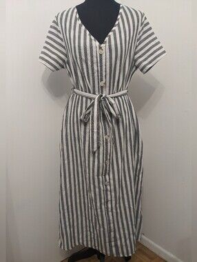 Striped V-Neck Button-Front Dress with Waist Tie | Gray & White | Women's Size 6